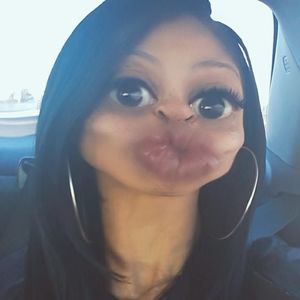 Meet your Posher, Syrita